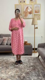 پیراهن بارداری شیردهی آستین بلند/مدل سارن/طرح پر - Image 2